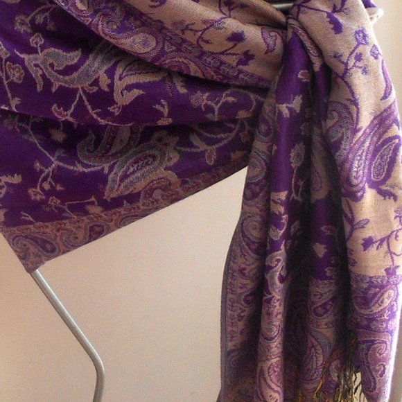 Purple Paisley Pashmina Reversible Shawl Scarves for Women Festival Head Wraps - Picture 4 of 4